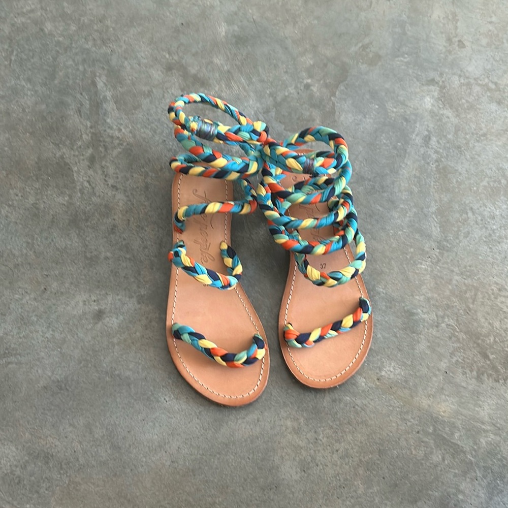 Free people sandels